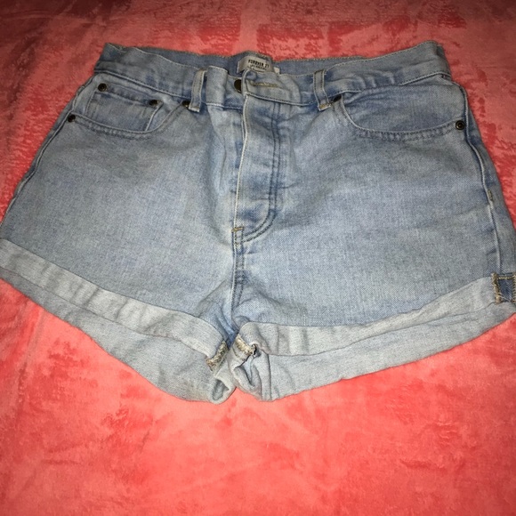 Cute shorts😘🖤. - Picture 1 of 2